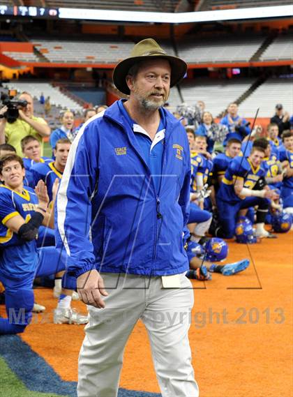 Thumbnail 2 in Williamsville North vs. Queensbury (NYSPHSAA Class A Final) photogallery.