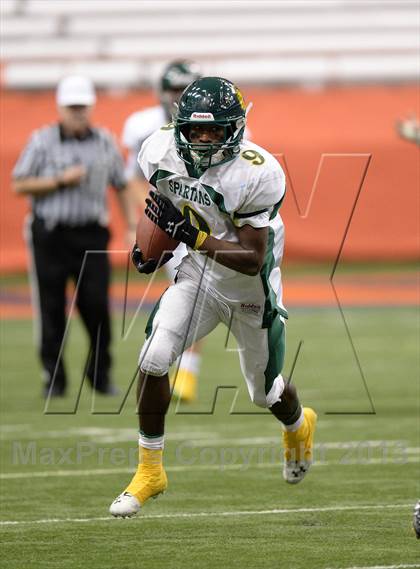 Thumbnail 3 in Williamsville North vs. Queensbury (NYSPHSAA Class A Final) photogallery.