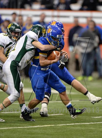 Thumbnail 2 in Williamsville North vs. Queensbury (NYSPHSAA Class A Final) photogallery.