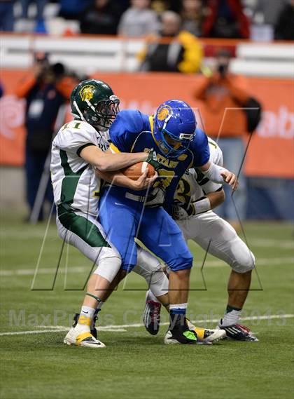 Thumbnail 2 in Williamsville North vs. Queensbury (NYSPHSAA Class A Final) photogallery.