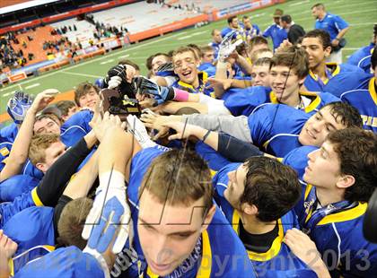 Thumbnail 2 in Williamsville North vs. Queensbury (NYSPHSAA Class A Final) photogallery.
