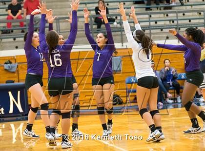 Thumbnail 3 in Stevens vs. Warren photogallery.