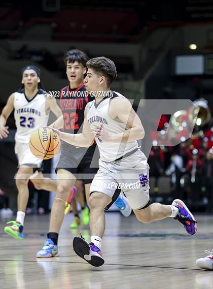 Thumbnail 3 in McFarland vs. Madera South (CIF CS Division 5 Championship) photogallery.