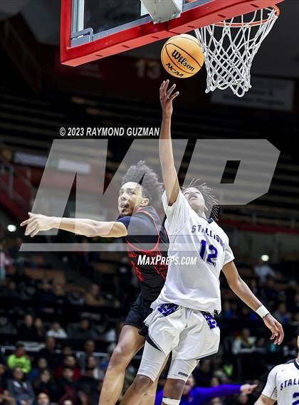 Thumbnail 3 in McFarland vs. Madera South (CIF CS Division 5 Championship) photogallery.