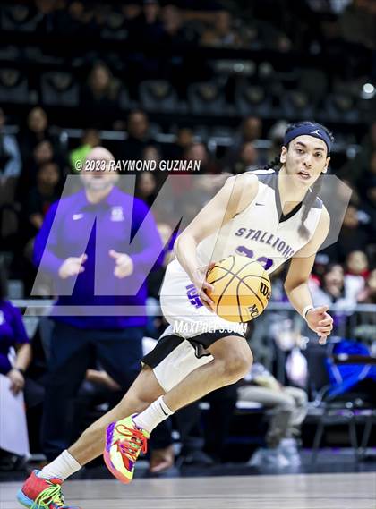 Thumbnail 2 in McFarland vs. Madera South (CIF CS Division 5 Championship) photogallery.