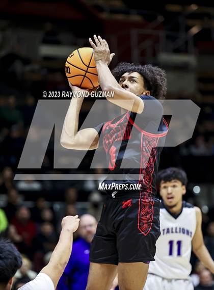 Thumbnail 2 in McFarland vs. Madera South (CIF CS Division 5 Championship) photogallery.