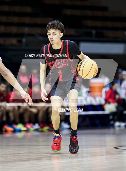 Thumbnail 1 in McFarland vs. Madera South (CIF CS Division 5 Championship) photogallery.