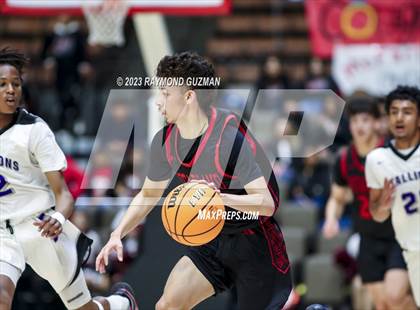 Thumbnail 2 in McFarland vs. Madera South (CIF CS Division 5 Championship) photogallery.