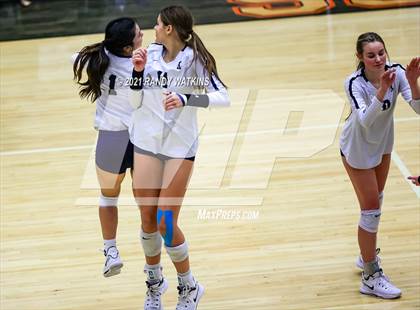 Thumbnail 1 in Keller vs. V.R. Eaton (UIL 6A Regional Final) photogallery.