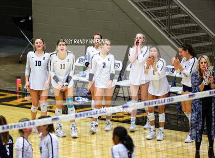 Thumbnail 3 in Keller vs. V.R. Eaton (UIL 6A Regional Final) photogallery.