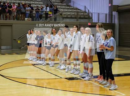 Thumbnail 2 in Keller vs. V.R. Eaton (UIL 6A Regional Final) photogallery.
