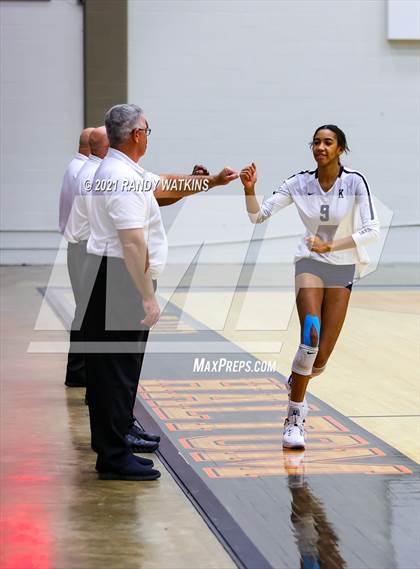 Thumbnail 2 in Keller vs. V.R. Eaton (UIL 6A Regional Final) photogallery.