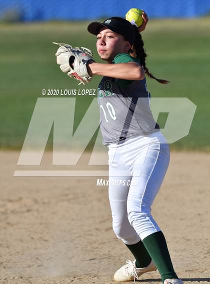Thumbnail 2 in Kaiser vs. Diamond Ranch photogallery.