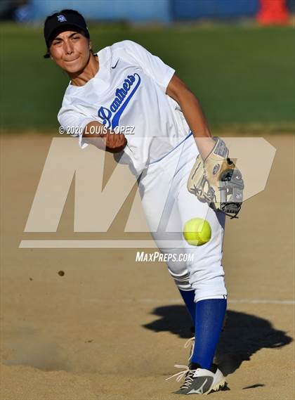 Thumbnail 1 in Kaiser vs. Diamond Ranch photogallery.