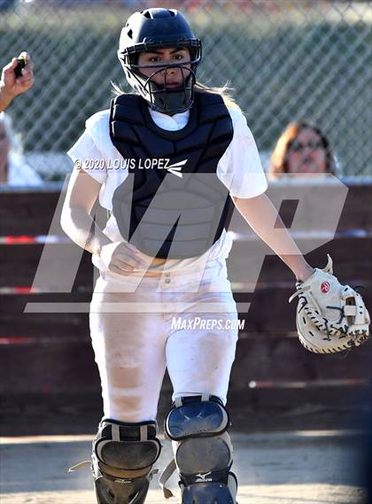 Thumbnail 1 in Kaiser vs. Diamond Ranch photogallery.