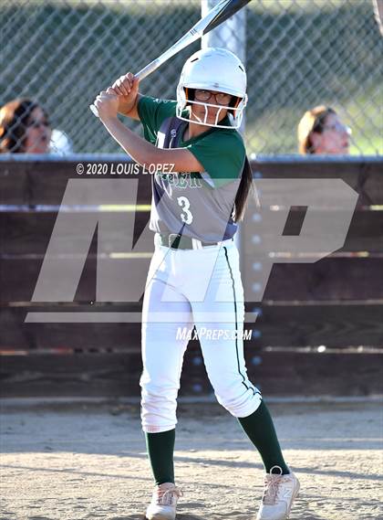 Thumbnail 2 in Kaiser vs. Diamond Ranch photogallery.