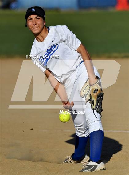 Thumbnail 3 in Kaiser vs. Diamond Ranch photogallery.