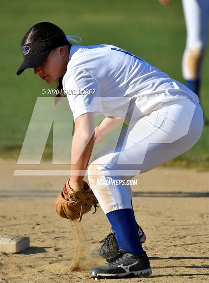 Thumbnail 1 in Kaiser vs. Diamond Ranch photogallery.