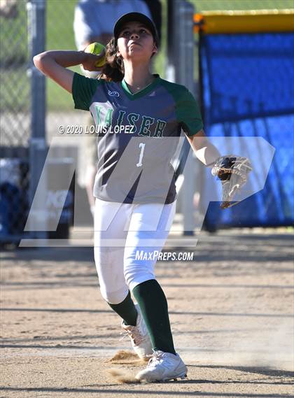 Thumbnail 1 in Kaiser vs. Diamond Ranch photogallery.