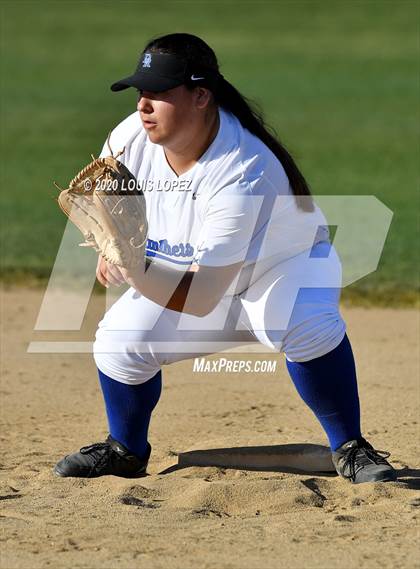 Thumbnail 2 in Kaiser vs. Diamond Ranch photogallery.
