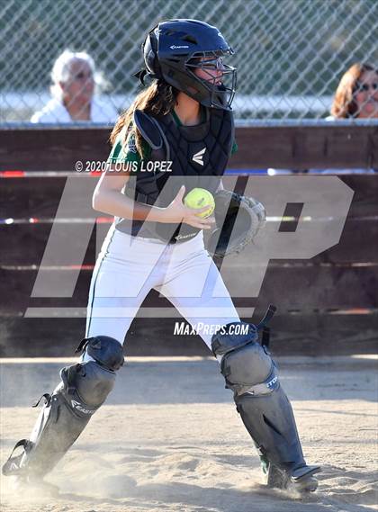 Thumbnail 1 in Kaiser vs. Diamond Ranch photogallery.
