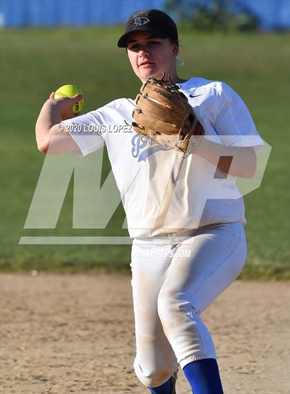 Thumbnail 1 in Kaiser vs. Diamond Ranch photogallery.