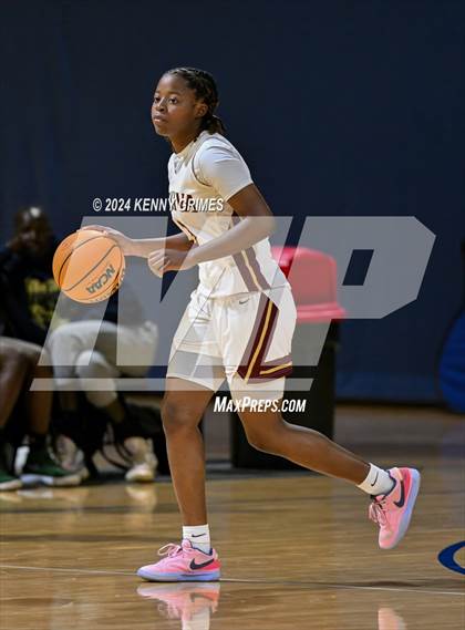Thumbnail 3 in Wekiva vs. Greenforest (She Got Game Classic) photogallery.