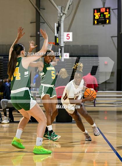 Thumbnail 1 in Wekiva vs. Greenforest (She Got Game Classic) photogallery.