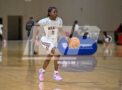Thumbnail 3 in Wekiva vs. Greenforest (She Got Game Classic) photogallery.
