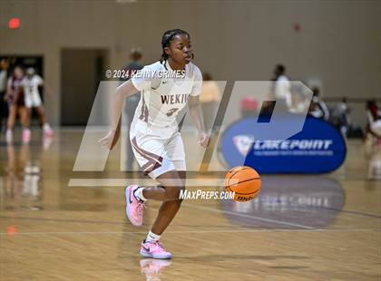 Thumbnail 2 in Wekiva vs. Greenforest (She Got Game Classic) photogallery.
