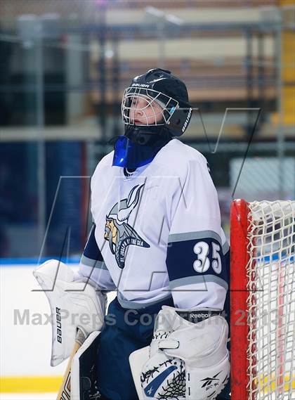 Thumbnail 1 in Iona Prep @ St. Joseph JV photogallery.
