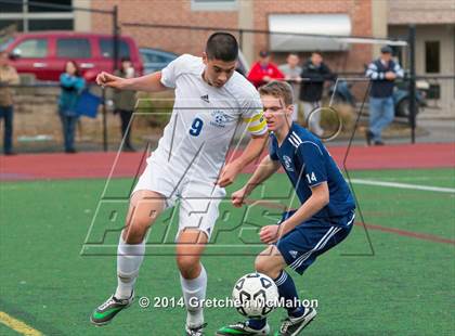 Thumbnail 2 in Wilton @ Ludlowe (FCIAC Quarterfinal) photogallery.