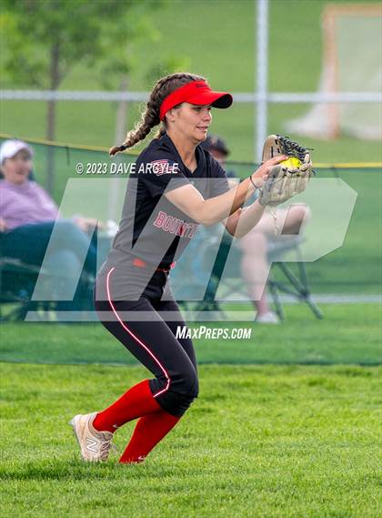 Thumbnail 3 in Bountiful vs. Stansbury (UHSAA 5A Bracket Play) photogallery.