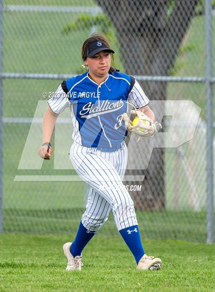 Thumbnail 2 in Bountiful vs. Stansbury (UHSAA 5A Bracket Play) photogallery.