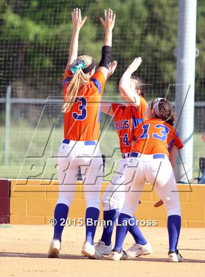 Thumbnail 2 in Bolles @ West Nassau photogallery.