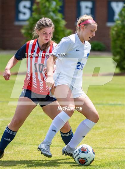 Thumbnail 3 in Franklin Academy vs. Community School of Davidson (1 of 2 - NCHSAA 1A Final - the Game) photogallery.