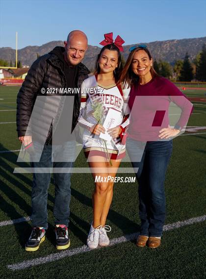 Thumbnail 3 in Simi Valley vs Oak Park photogallery.