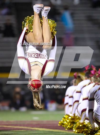 Thumbnail 3 in Simi Valley vs Oak Park photogallery.