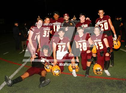 Thumbnail 2 in Simi Valley vs Oak Park photogallery.