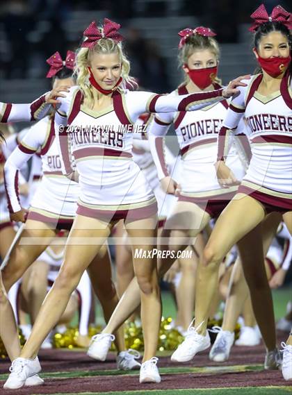 Thumbnail 2 in Simi Valley vs Oak Park photogallery.