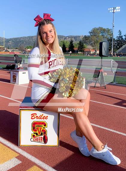 Thumbnail 3 in Simi Valley vs Oak Park photogallery.