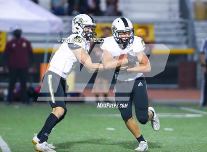 Thumbnail 2 in Simi Valley vs Oak Park photogallery.