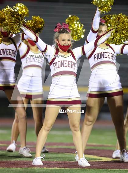 Thumbnail 2 in Simi Valley vs Oak Park photogallery.