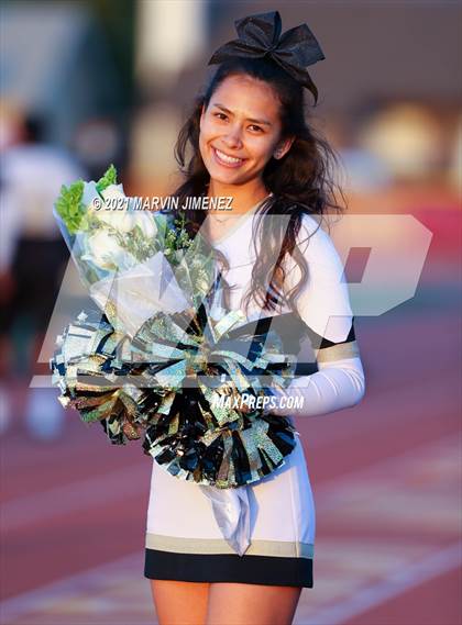 Thumbnail 3 in Simi Valley vs Oak Park photogallery.
