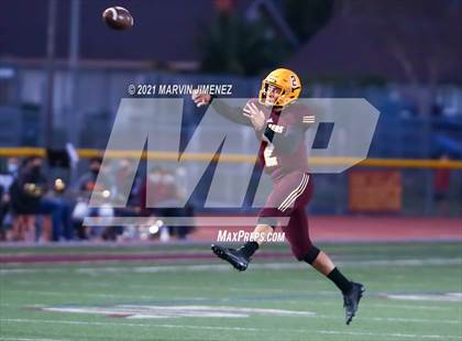 Thumbnail 2 in Simi Valley vs Oak Park photogallery.