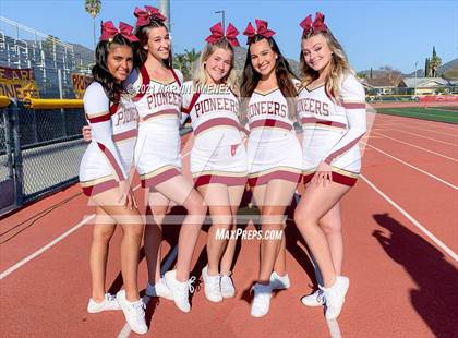 Thumbnail 2 in Simi Valley vs Oak Park photogallery.