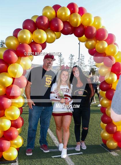 Thumbnail 3 in Simi Valley vs Oak Park photogallery.