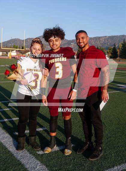 Thumbnail 2 in Simi Valley vs Oak Park photogallery.