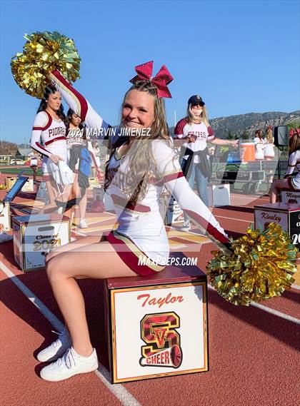 Thumbnail 3 in Simi Valley vs Oak Park photogallery.