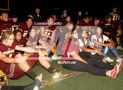 Thumbnail 3 in Simi Valley vs Oak Park photogallery.